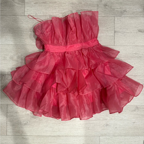 Mable Dresses & Skirts - MABLE Coral/pink Strapless Dress